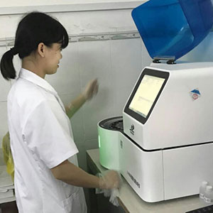 51猎奇在线观看分析儀01